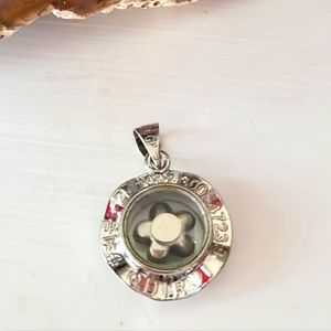 18k gf odirui pendant